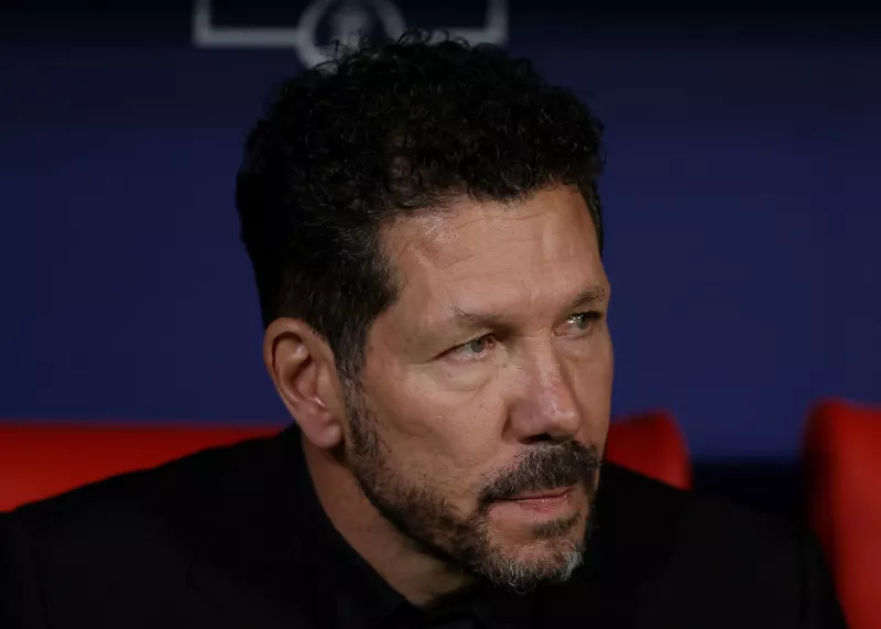 سیمئونه: به خیلی چیزها فکر میکنم، اما جام نه!