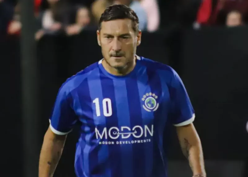 نیکو پاز به رئال برمی‌گردد و بهترین بازیکن جهان می‌شود