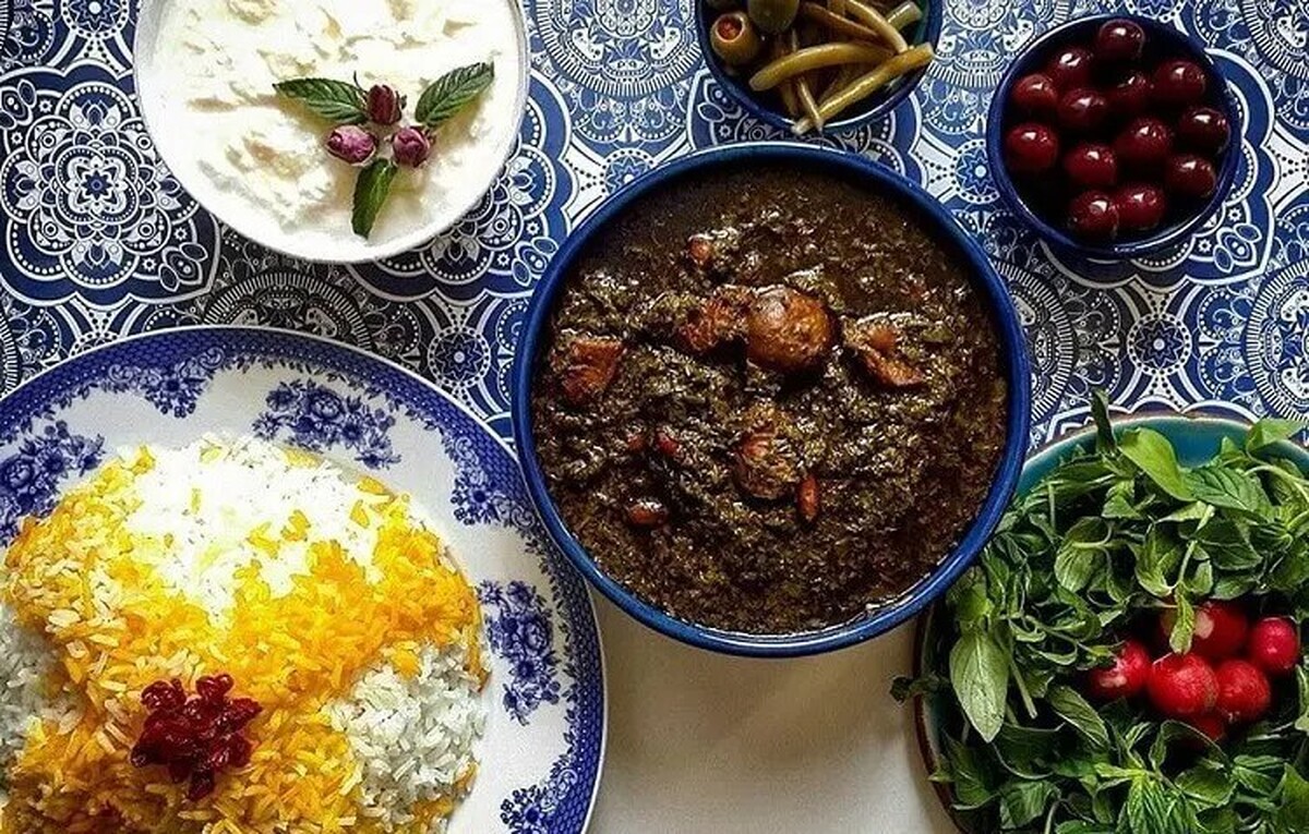 دلیل تلخی قرمه سبزی چیست ؟ | با این روش یک قرمه سبزی حرفه ای درست کن