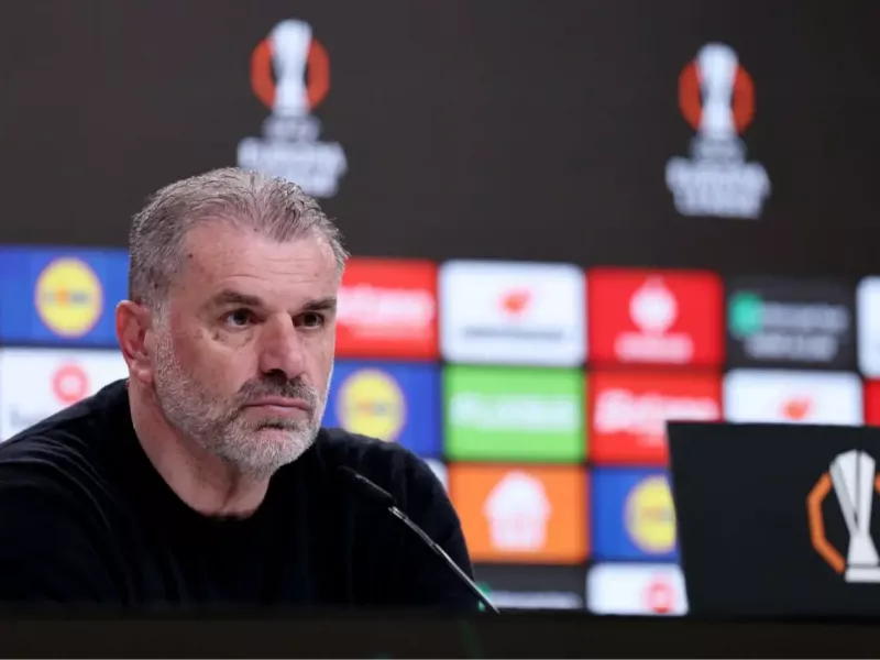 پیام پوستکوگلو به منتقدان: باید بیشتر تحملم کنید!