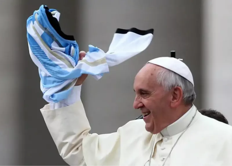 مرگ پاپ فرانسیس، فوتبالی‌ترین پاپ تمام ادوار