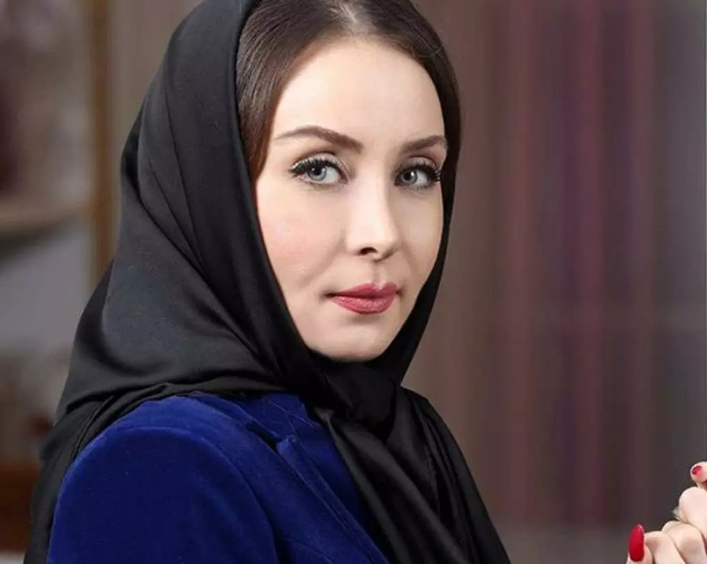 حدیث فولادوند پس از مدتها پیداش شد | استایل جذاب حدیث فولادوند زبان زد شد
