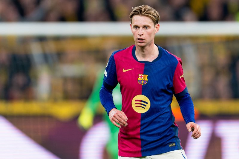 دییونگ: وقت تمدید قرارداد من هم میرسد