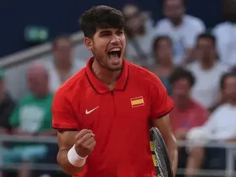 آلکاراس: از استعداد برادرم در تنیس شگفتزده شدم!