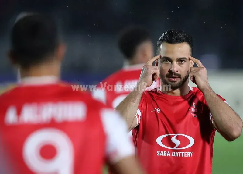 سروش دوباره سرش را بست(عکس)