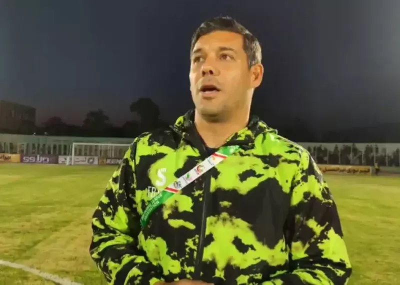 شکوری: در سه هفته پایانی شرافتمندانه بازی میکنیم