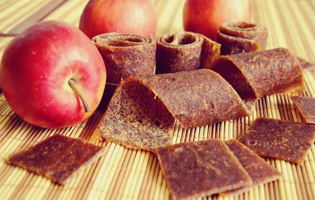 طرز تهیه لواشک سیب خانگی ، یک لواشک خوشمزه و خوشرنگ