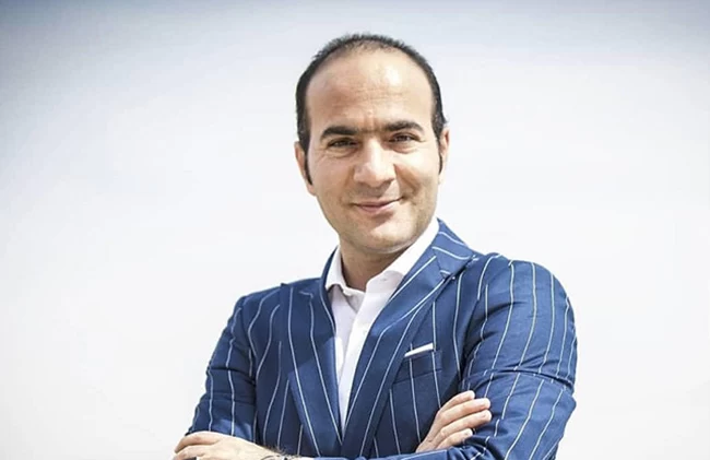 شوخی حسن ریوندی با زشت بودن خودش + فیلم