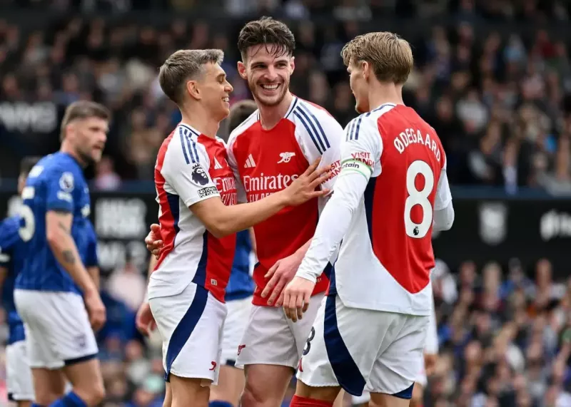 ایپسویچ 0-4 آرسنال: توپچیها رحم نمیکنند