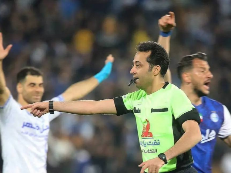 بنیادیفر و قضاوت بازی حساس بعد از الکلاسیکو