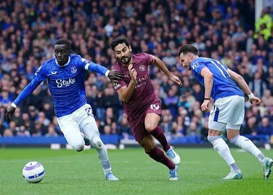 گوندوگان: همقسم شدیم که پپ را خوشحال کنیم