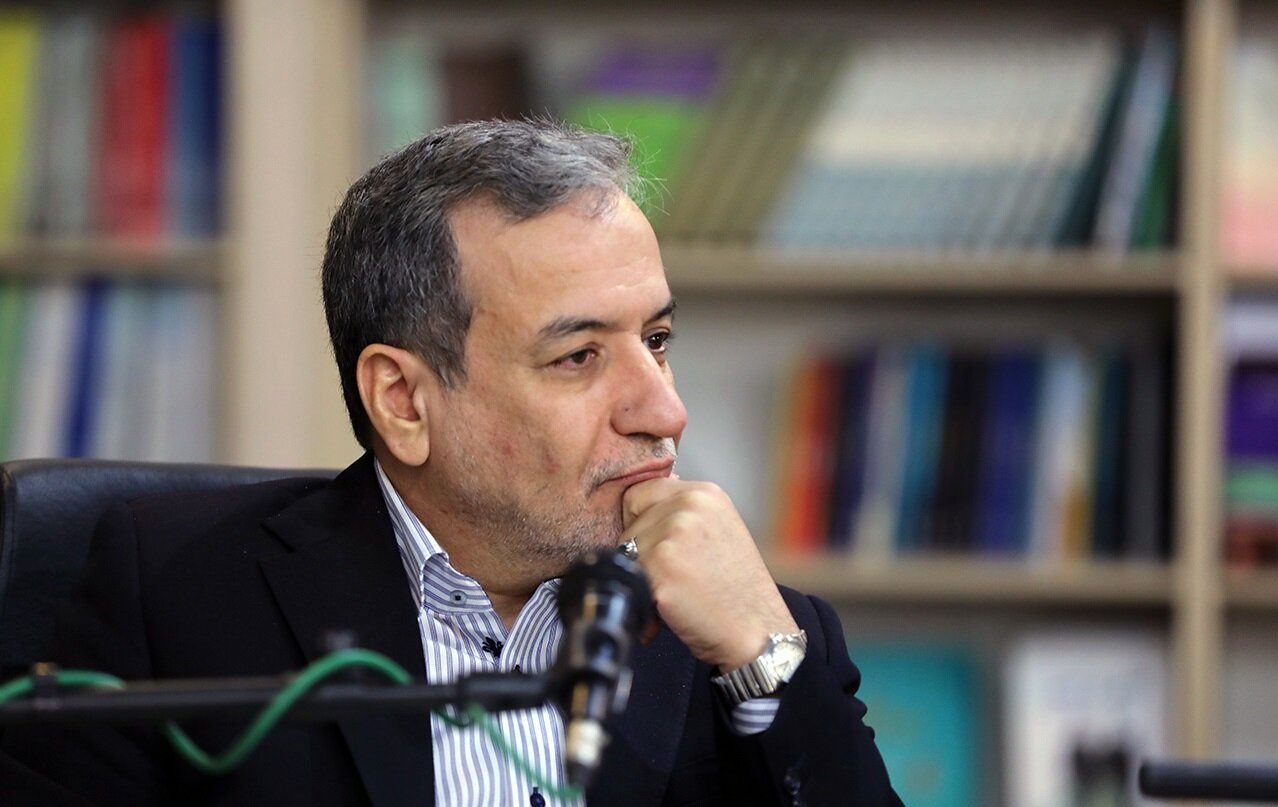 عراقچی: هدف از سفر به روسیه انتقال پیام مکتوب رهبری به پوتین است