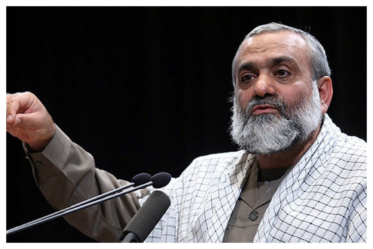 سردار نقدی: نباید از دشمن، هرچقدر هم بزرگ و مجهز باشد، ترسید