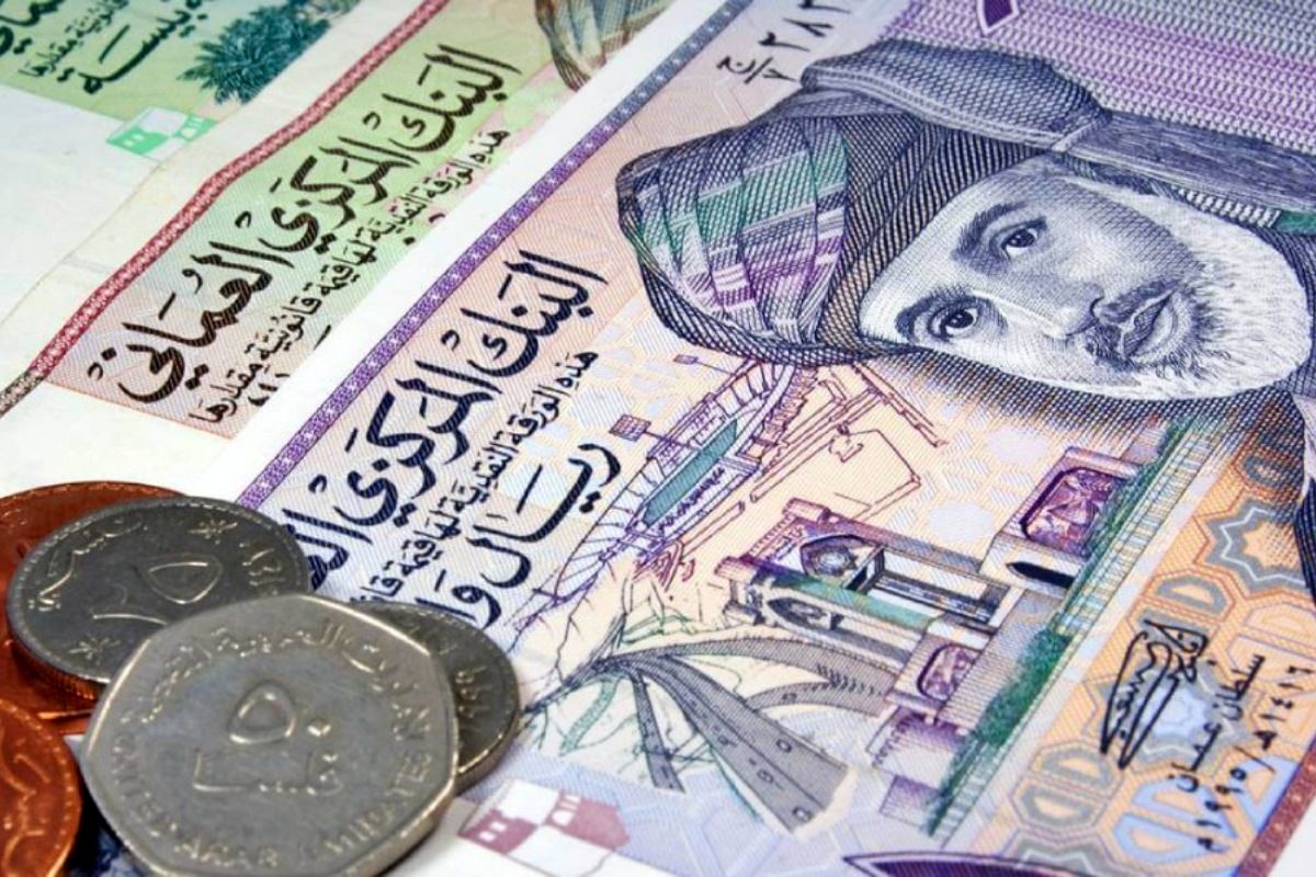 بازار ارز همچنان بر مدار نزولی/ ریزش قیمت ریال عمان