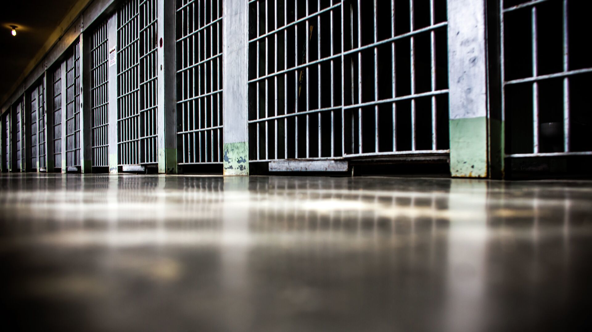 بازگشت زندانی ایرانی از چین