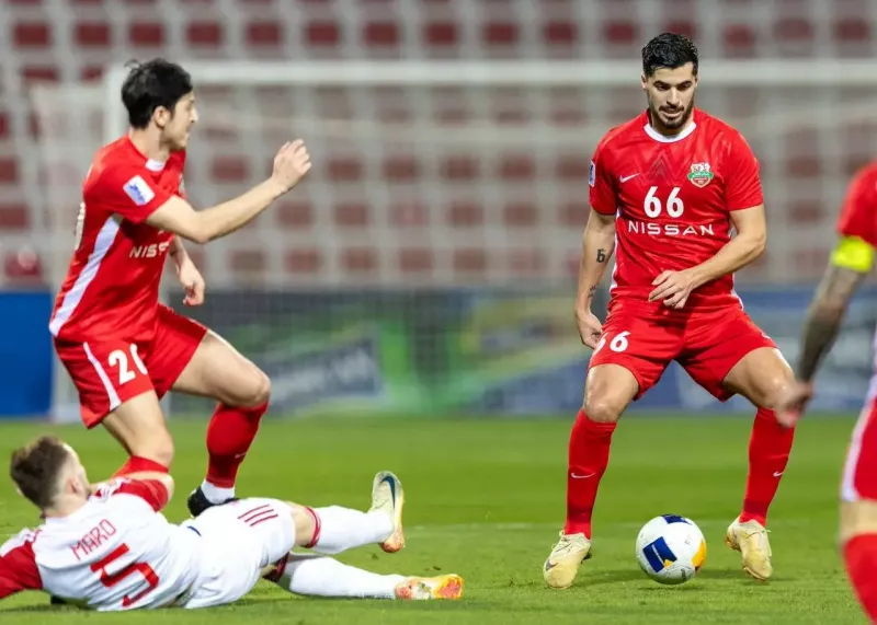 آزمون و عزت‌اللهی آماده بالا بردن جام (عکس)