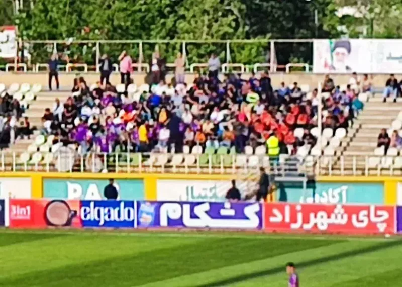 هوادار برای اولین بار با هوادار شد! (عکس)