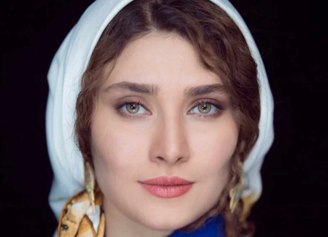 استایل شیک ساناز سعیدی برای تولد 36 سالگی اش زیان زد | خانم بازیگر خوش پوشی اش را به رخ همه کشید