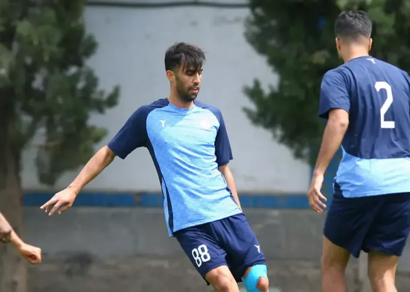 هافبک خبرساز استقلال با یک هدف خاص در سیرجان