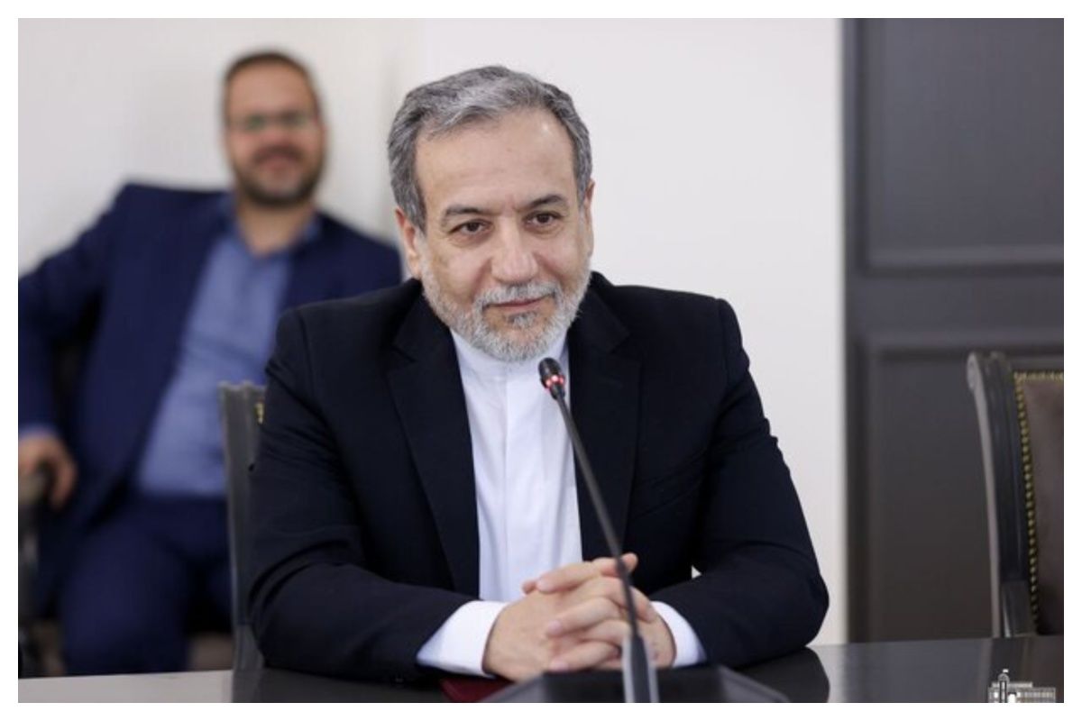 تماس تلفنی عراقچی با همتای اندونزیایی خود