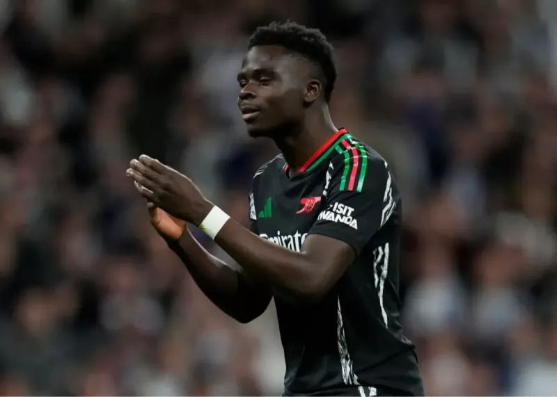 ساکا اشتباه فکر میکنی، تو ستاره جهانی نیستی!