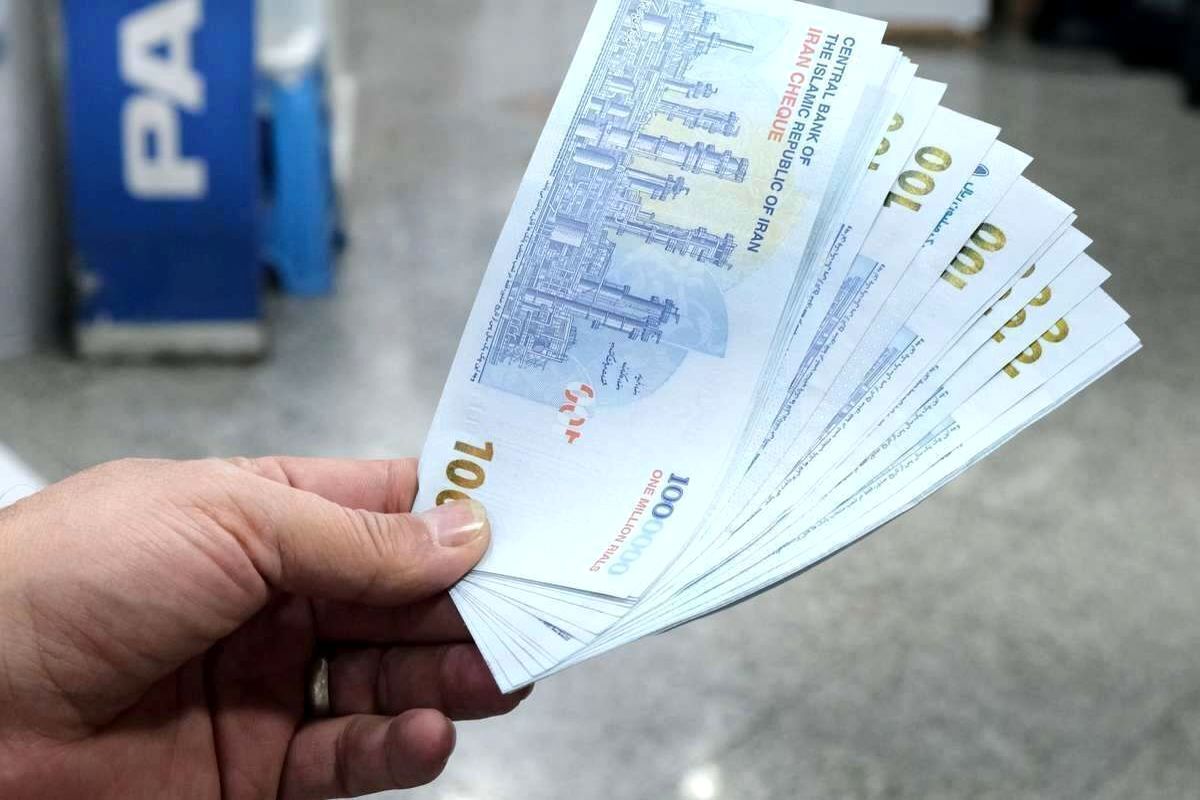 دل بازنشستگان شاد شد | ۳ واریزی مهم برای بازنشستگان در این تاریخ