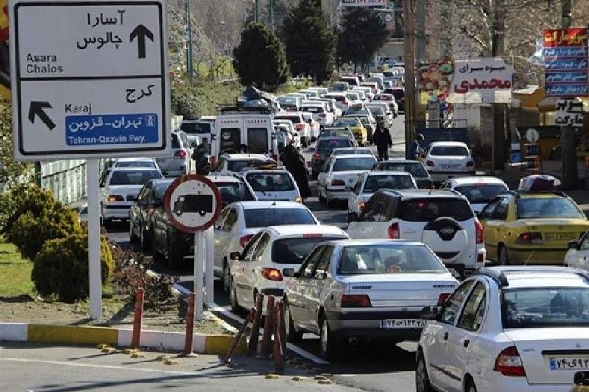 ترافیک در محورهای چالوس و هراز سنگین است