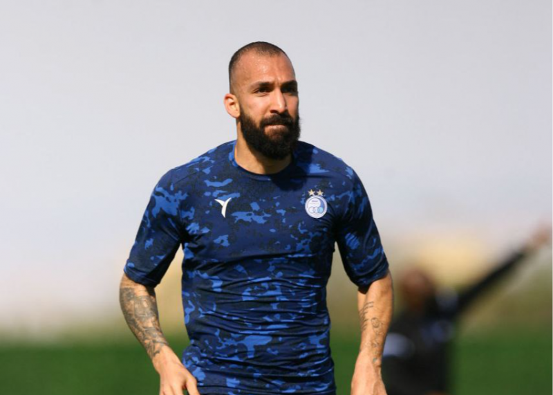 وزن نیمکت استقلال بالاتر رفت