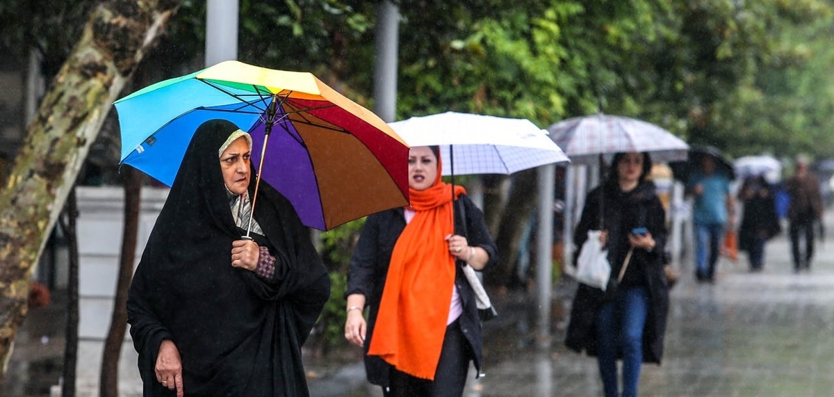 صدور هشدار هواشناسی برای این مناطق |  کاهش دما، باران و گرد و خاک در استان ها