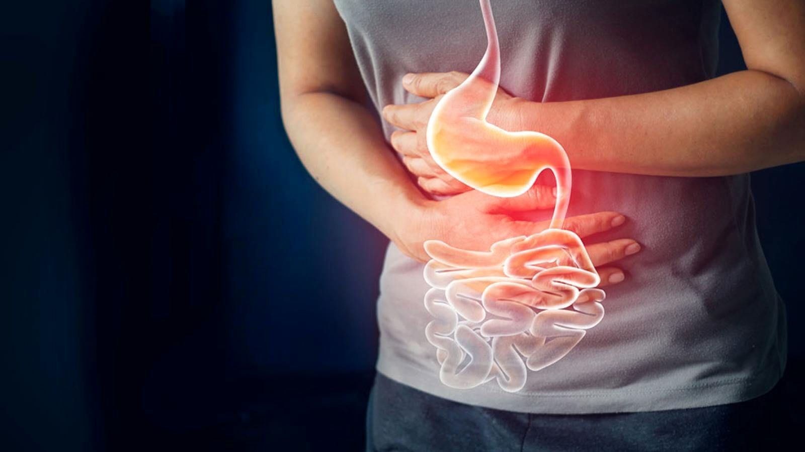 راهکارهای کاربردی برای رفع سوزش معده/ پیادهروی را فراموش نکنید