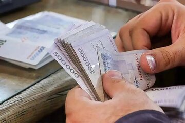 خبر ویژه درباره حقوق کارمندان | اصلاح بخشنامه تعیین حقوق سال ۱۴۰۴ کارمندان