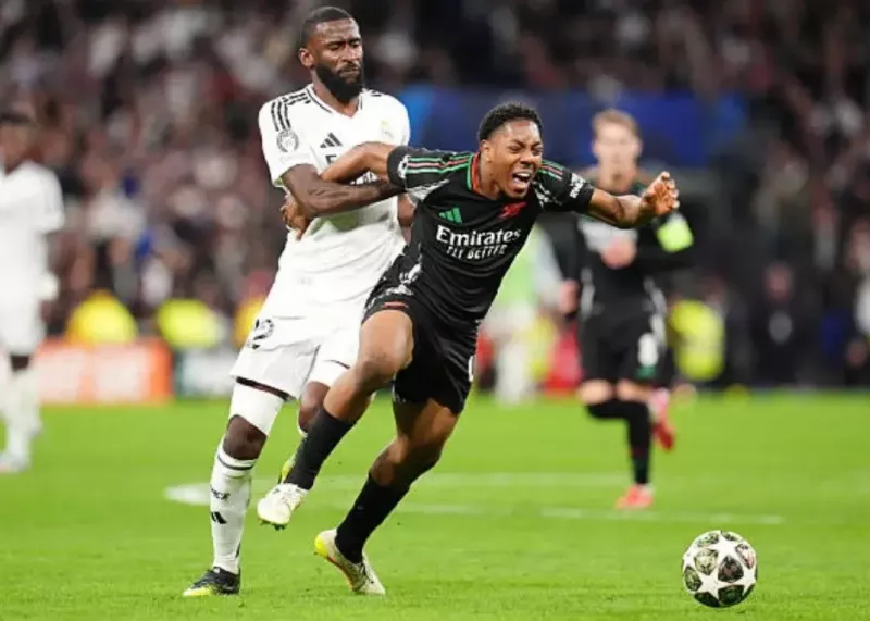 انتقاد آرسنالی‌ها از رودیگر: باید اخراج می‌شد!