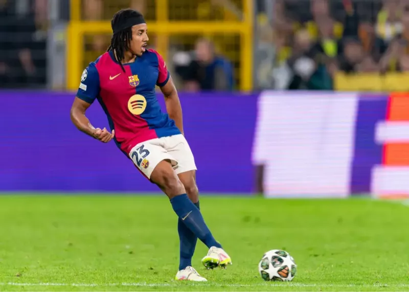 آرسنال دستبهکار شد: نقشه جذب مدافع کلیدی بارسا