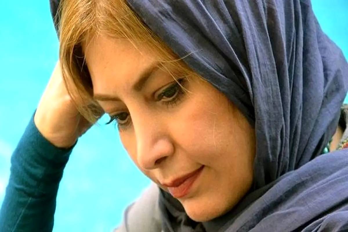 لادن طباطبایی با عکس جدیدش جنجال به پا کرد |  غوغای عکس خانم بازیگر با پرچم رنگین‌کمان (ال‌جی‌بی‌تی)!