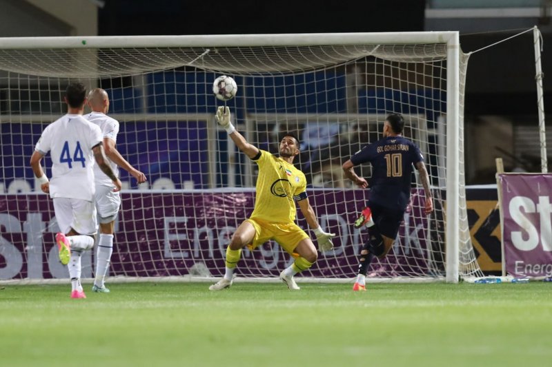 سیدحسین ترمز ایبیاس علیه تیکدری!