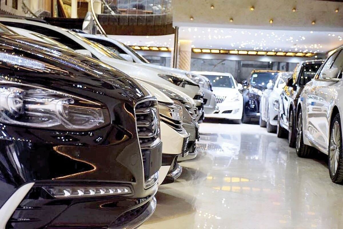 بررسی روند بازار خودرو در هفته گذشته/ بیشترین کاهش قیمت در میان خودروهای مونتاژی به هایما اس ۷ رسید