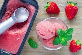 طرز تهیه بستنی میوه ای خانگی ؛ سریع و آسان