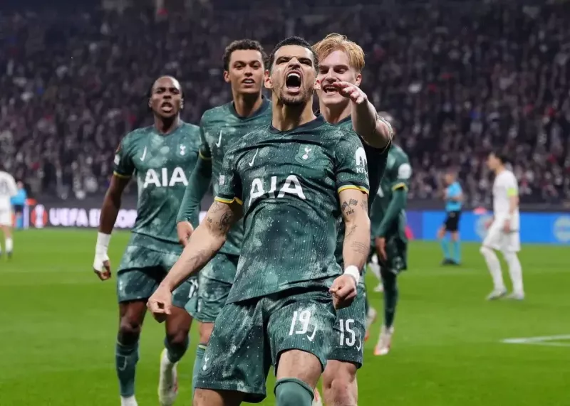 فرانکفورت ۰-۱ تاتنهام: نیمهنهایی در میانه بحران!