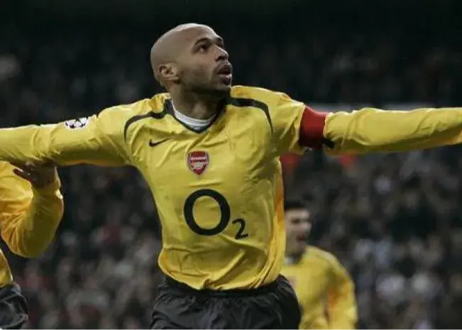 شبی که آنری استعفای پرز را کلید زد