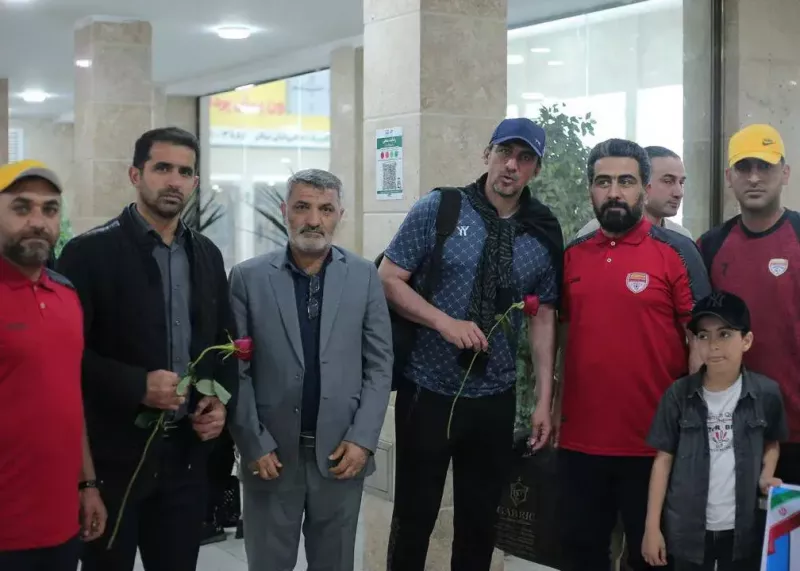 استقبال ویژه فولادی‌ها از رحمتی و رفقا (عکس)