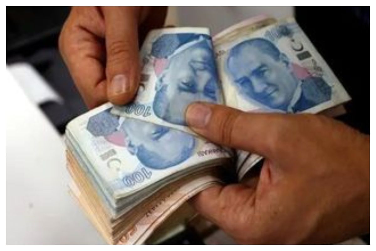سقوط قیمت‌ها در بازار ارز تهران/ لیر ترکیه ارزان شد