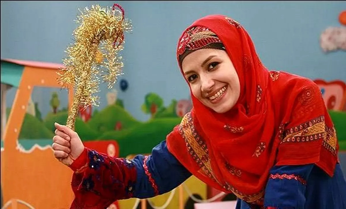 استایل شیک خانه شادونه برای جشن تولدش | ملیکا زارعی ساده اما شیک