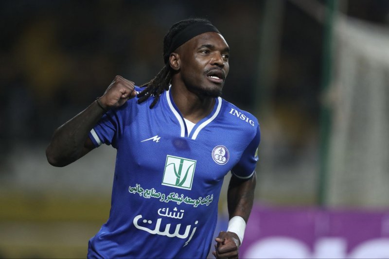 واکنش بیفوما به توافق با باشگاه آینده!