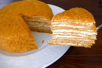طرز تهیه کیک عسلی خوشمزه ،مناسب برای عصرانه بهاری
