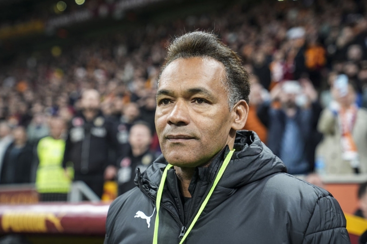 فوری | نام سرمربی  جدید استقلال لو رفت