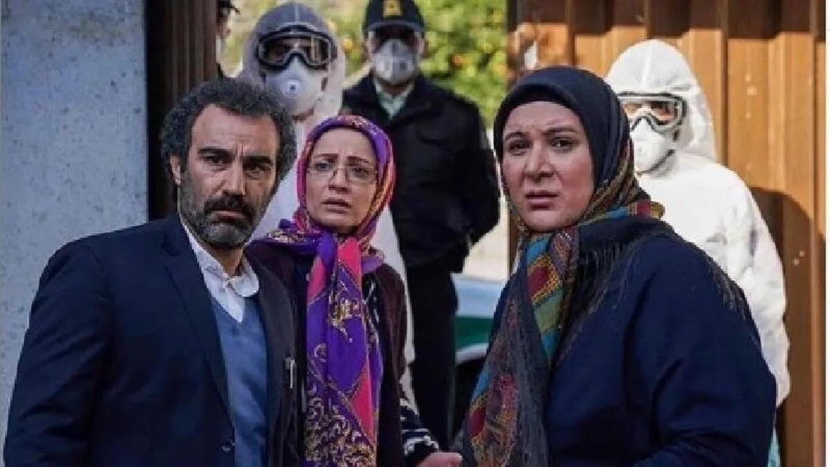 تصویر دیده نشده از «نقی، هما و فهیمه» در پشت صحنه سریال پایتخت؛ سال 94