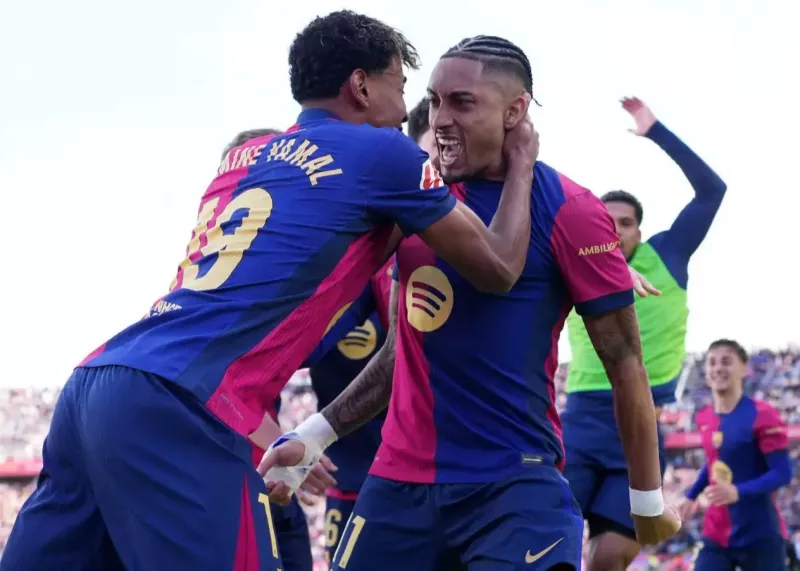 جنون و کامبک، بارسلونا یک گام نزدیک‌تر به لالیگا