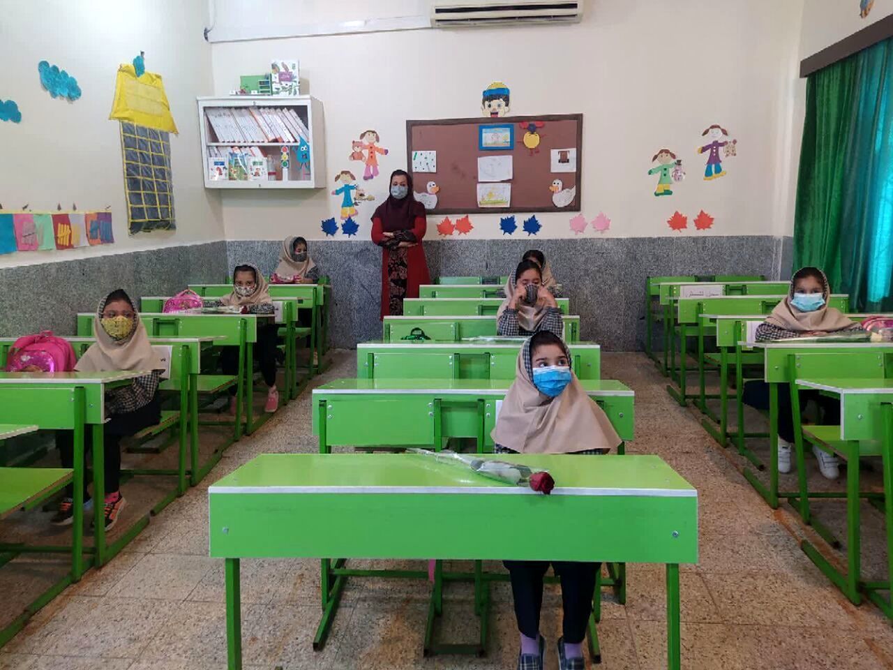 برکناری ۱۸ مدیر مدرسه غیردولتی/ علت چه بود؟