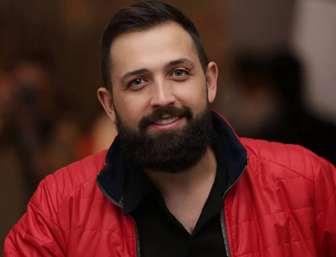 محسن افشانی بازهم جنجالی شد | ویدیو جدید محسن افشانی در مشهد سوژه شد