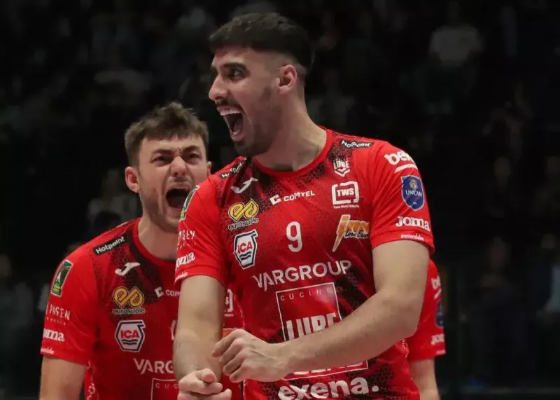 شاهکار لوبه: پوریا و رفقا زنده ماندند!